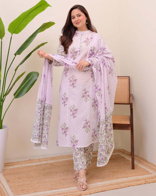 Floral printed white round_neck cotton Kurta set With Trouser & Dupatta