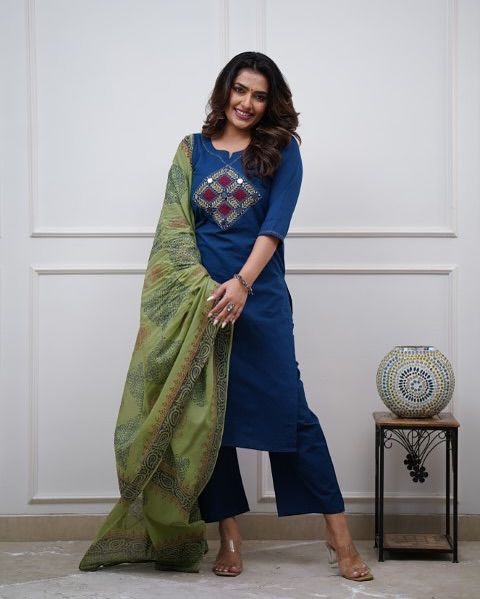 Floral embroidered blue round-Neck Kurta set With Trouser & Dupatta