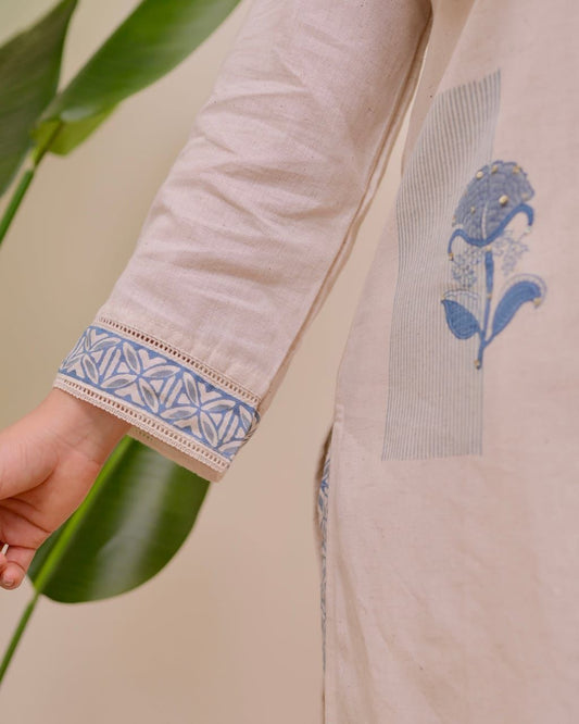 Women’s Embroidered White Kurta – Casual Cotton Kurti with Blue Floral Design