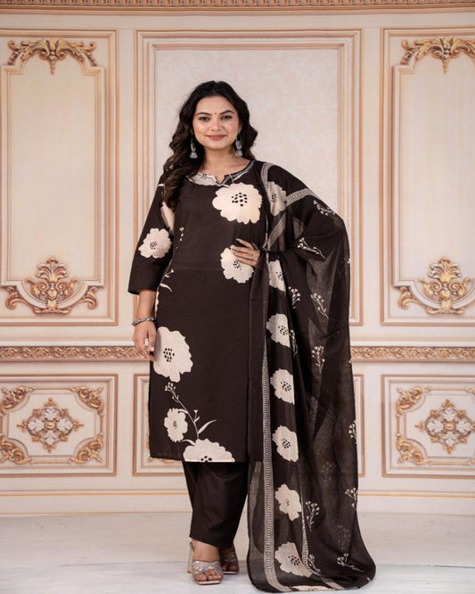 Floral embroidered black round_neck Kurta set With trouser and dupatta